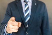 在競(jìng)爭(zhēng)激烈的互聯(lián)網(wǎng)市場(chǎng)中，如何利用免費(fèi)領(lǐng)流量的網(wǎng)站來吸引和保留用戶，免費(fèi)領(lǐng)流量策略，如何有效利用互聯(lián)網(wǎng)平臺(tái)吸引和保留用戶