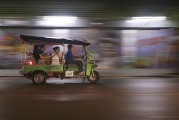 夢中購車之旅，夢中購車之旅，探索夢幻般的購車體驗