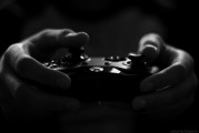 PS4免費(fèi)游戲，是否真的多？，PS4免費(fèi)游戲數(shù)量真的多嗎？真相揭示