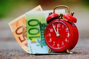 夢(mèng)到丟錢的啟示與思考，夢(mèng)到丟錢的啟示與深度思考