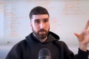 這個訪談回應了所有AI焦點問題！他是AI最重要論文的聯合作者