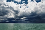 夢(mèng)到水漲，一場(chǎng)心靈的洗禮