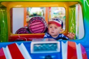 探索孩子的學(xué)習(xí)世界，幼兒英語游戲免費(fèi)下載，幼兒英語學(xué)習(xí)游戲，探索快樂學(xué)習(xí)新天地