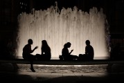 夢(mèng)到別人給我發(fā)紅包的奇幻之旅，夢(mèng)到他人發(fā)紅包的奇幻之旅