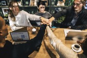 國外微信注冊(cè)指南，輕松開啟國際社交新篇章，全球微信注冊(cè)攻略，暢享跨國社交新體驗(yàn)