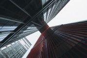 解構(gòu)5大科技巨頭財(cái)報(bào)：AI為何突然不香了？