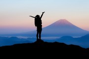 女人夢到井，深邃的夢境與內(nèi)心的探索