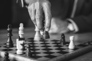 在追求快樂與實惠之間，讓我們選擇免費游戲98，8款免費游戲，讓你的夏日輕松愉快！