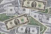 市場分析：金價走強，投資者將在美聯(lián)儲會議紀要中尋找降息線索