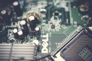 戴爾（DELL.US）：第三季度總營收達244億美元，同比增長10%