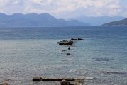 夏日海灘上的自由游戲沙灘，一場視覺與心靈的盛宴
