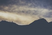 免費(fèi)戰(zhàn)區(qū)游戲——一場引人入勝的冒險(xiǎn)，穿越時(shí)空的挑戰(zhàn)，揭開自由戰(zhàn)區(qū)神秘面紗