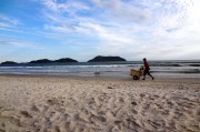 夢(mèng)到死的人還活著，一場(chǎng)跨越時(shí)空的夢(mèng)境之旅，跨越時(shí)空的夢(mèng)境之旅，夢(mèng)到死的人還活著