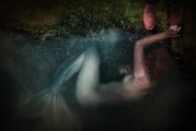 女人夢(mèng)到水的深層寓意，女人夢(mèng)到水的深層寓意