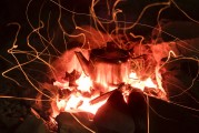 免費(fèi)大作游戲，打開一個(gè)全新的電子游戲世界，輕松娛樂，享受無需付費(fèi)的游戲體驗(yàn)