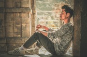 夢中驚醒，朋友向我借錢