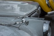 如何正確使用汽車杯架？這種設計有哪些實用功能？