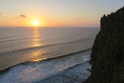 夢(mèng)中的神秘之旅——與大海龜?shù)腻忮?，?mèng)中的神秘之旅，與大海龜?shù)腻忮? title=