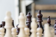 釋放壓力、享受生活——談?wù)動螒蛎赓M后的變化與影響，游戲免費，從商業(yè)挑戰(zhàn)到社區(qū)效應(yīng)