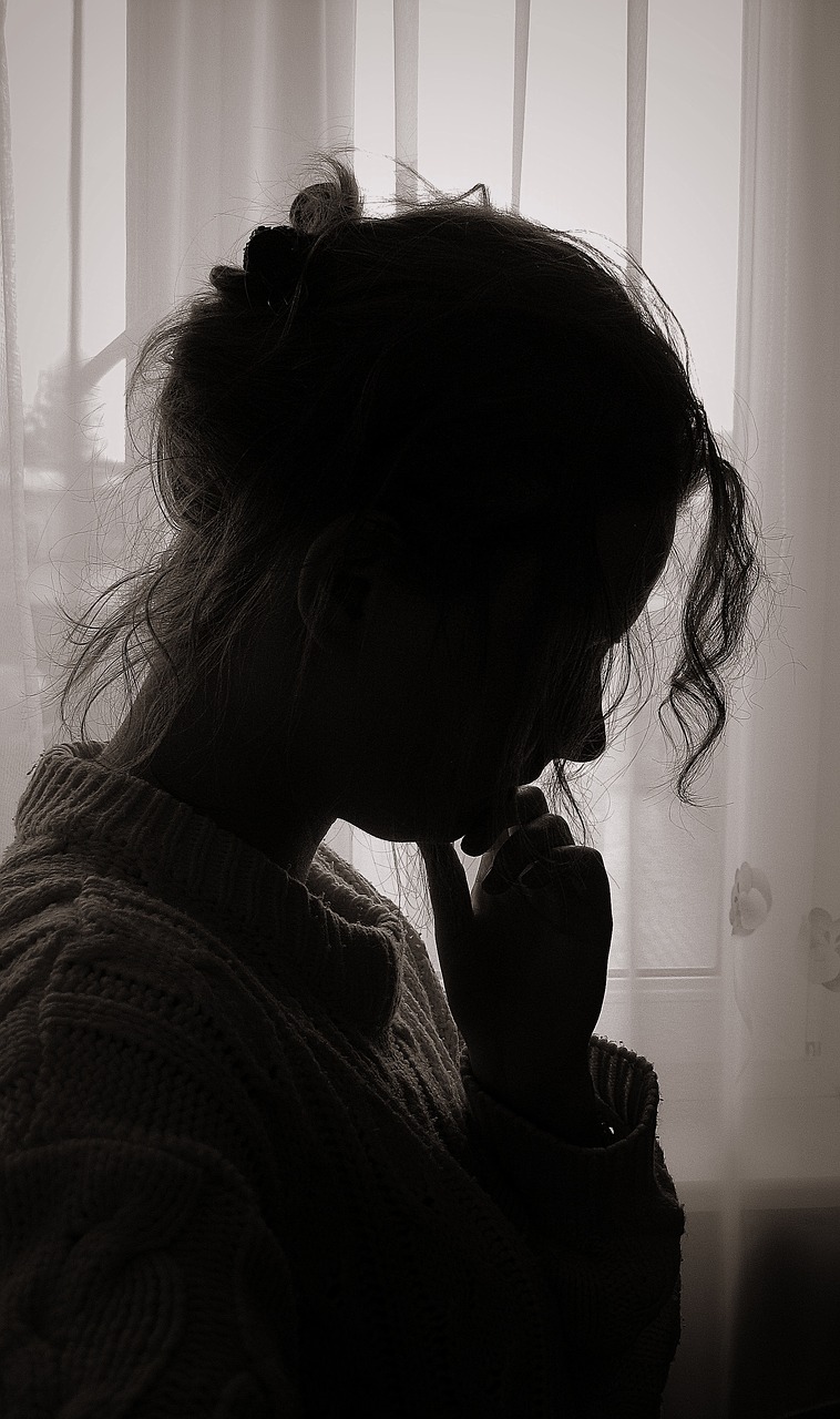 夢(mèng)中邂逅的陌生女孩，夢(mèng)中邂逅的神秘女孩