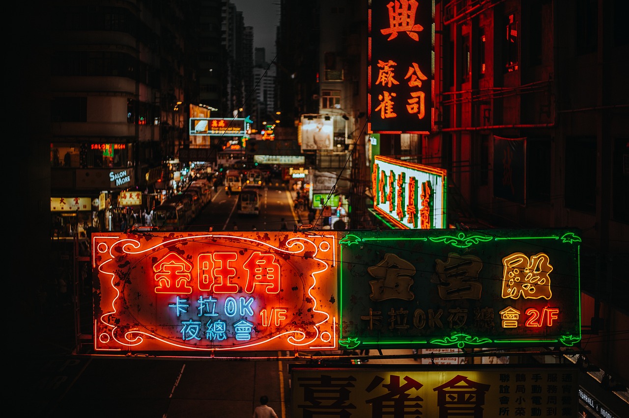 打開游戲大門的免費(fèi)禮包，你的新手之路已經(jīng)開始了！
