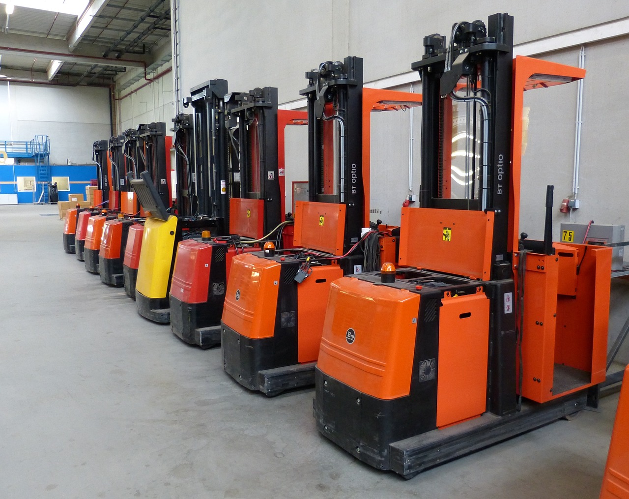 免費(fèi)游戲叉車，體驗(yàn)一款便捷、刺激的物流運(yùn)輸工具