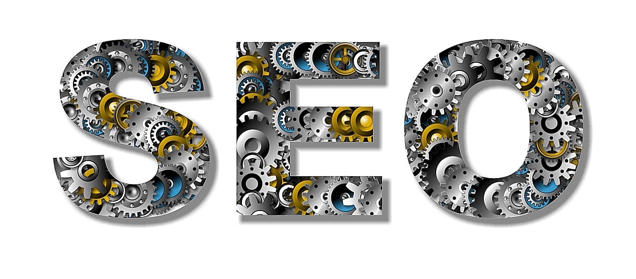 在網(wǎng)頁設(shè)計(jì)中，搜索引擎優(yōu)化（SEO）是非常重要的一步。SEO不僅是提高網(wǎng)站在搜索結(jié)果中的排名和曝光度，而且能夠幫助提升網(wǎng)站的訪問量、轉(zhuǎn)化率和用戶留存率。SEO顧問在這個(gè)過程中起到了關(guān)鍵的作用。