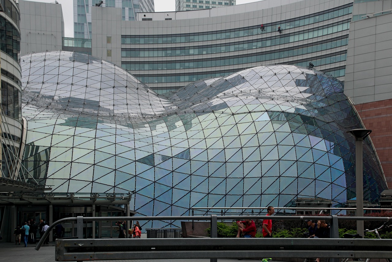 北京，作為中國的首都和國際大都市，擁有一流的科技、文化和教育等資源。在搜索引擎優(yōu)化（SEO）領(lǐng)域中，百度等搜索引擎會根據(jù)其網(wǎng)頁的相關(guān)性和重要性來計(jì)算網(wǎng)頁的權(quán)重。那么，百度網(wǎng)站權(quán)重如何計(jì)算呢？