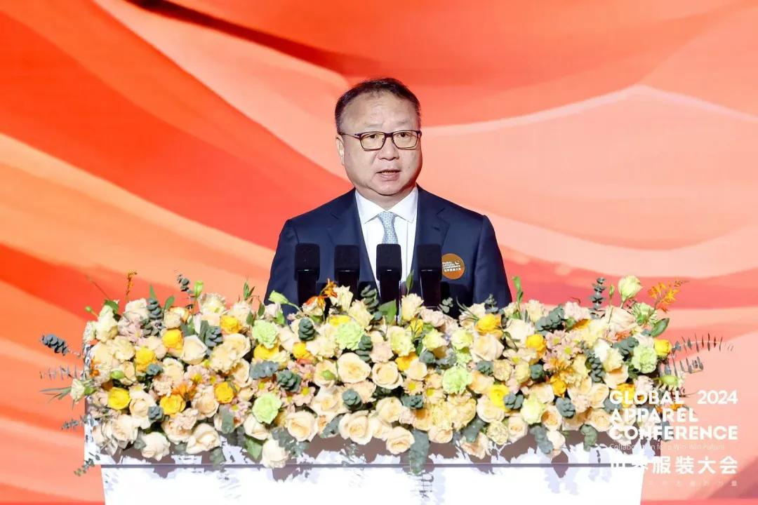 “融和”20個(gè)國(guó)家和地區(qū)服裝精英，2024世界服裝大會(huì)在東莞虎門(mén)開(kāi)幕！