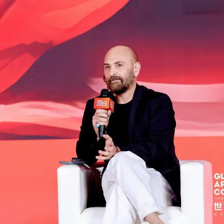 “融和”20個(gè)國(guó)家和地區(qū)服裝精英，2024世界服裝大會(huì)在東莞虎門(mén)開(kāi)幕！