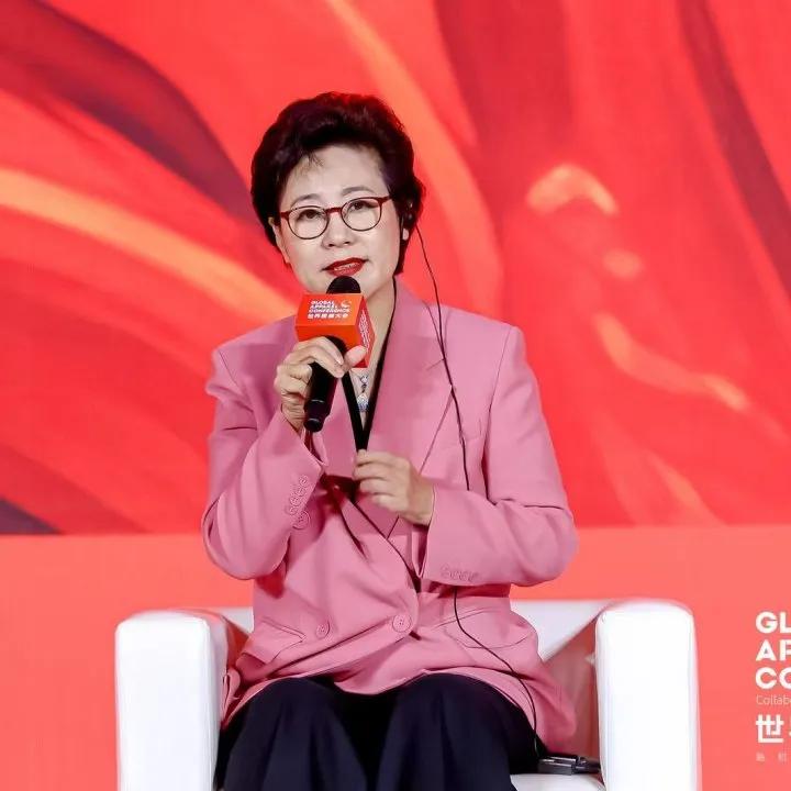 “融和”20個(gè)國(guó)家和地區(qū)服裝精英，2024世界服裝大會(huì)在東莞虎門(mén)開(kāi)幕！
