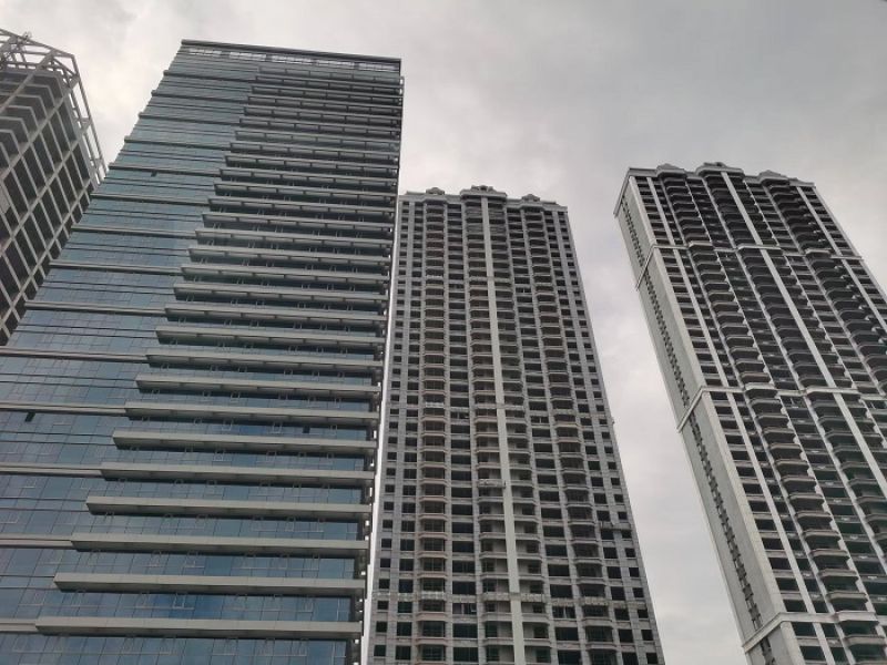 土拍現(xiàn)高溢價，新房成交量再破萬套，四代住宅殺瘋了，武漢樓市全方位復(fù)蘇？