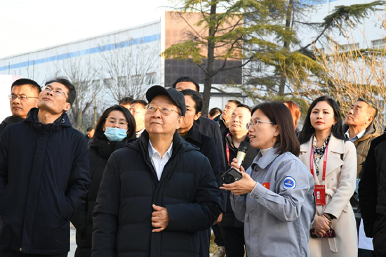 全面綠色發(fā)展 智慧低碳先行丨2024中國（保定）制造強(qiáng)國年會暨電力及新能源高端裝備發(fā)展大會成功召開