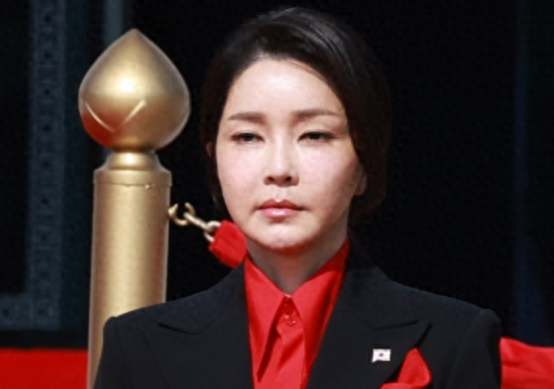 韓媒：韓國(guó)淑明女子大學(xué)初步判定，金建希碩士論文存在抄襲