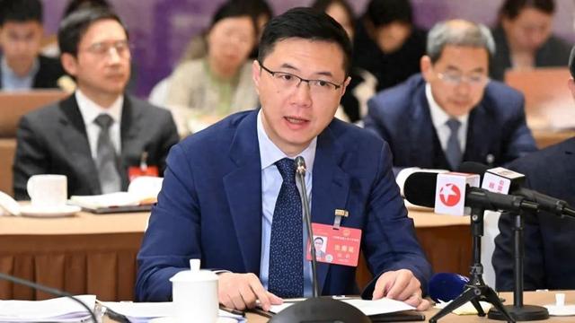 全國人大代表田軒：建議寬容失敗，鼓勵(lì)不拘一格降人才