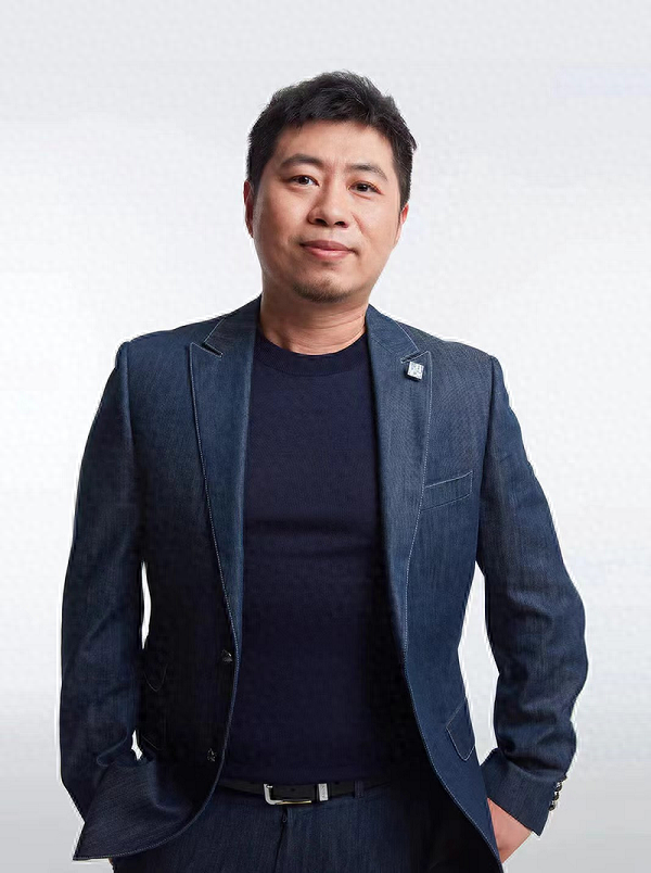 全國政協(xié)委員、京東集團(tuán)曹鵬：夯實(shí)數(shù)字技術(shù)基座，以新質(zhì)生產(chǎn)力助力實(shí)體產(chǎn)業(yè)發(fā)展